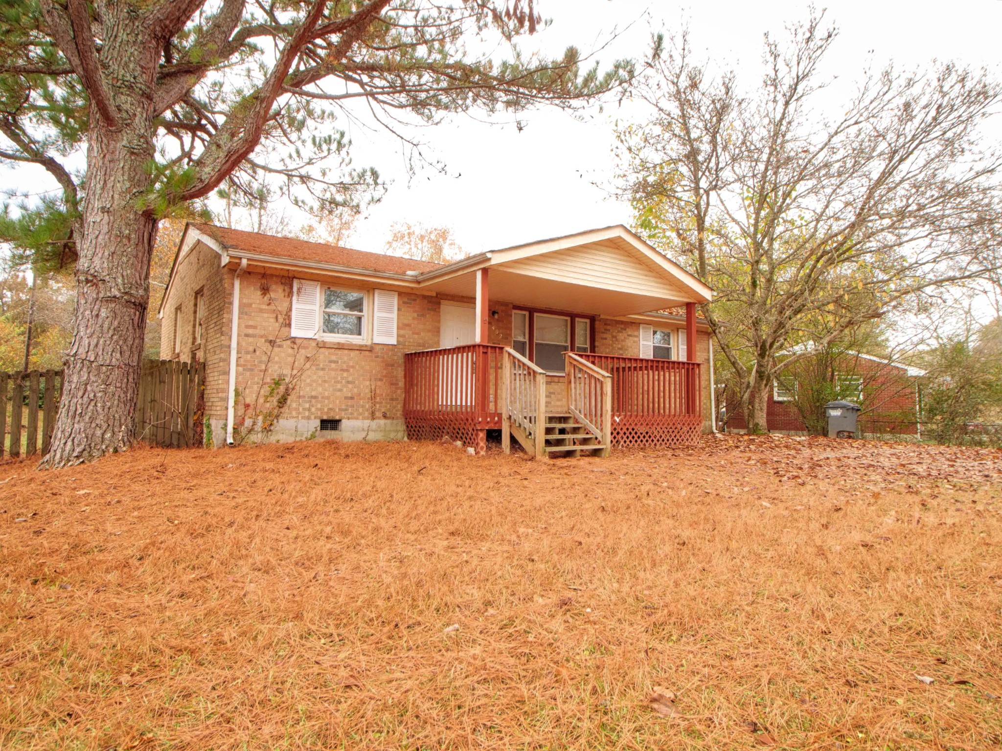 402 Britton Springs Road Clarksville, TN 37042 - Photo 3 of 27