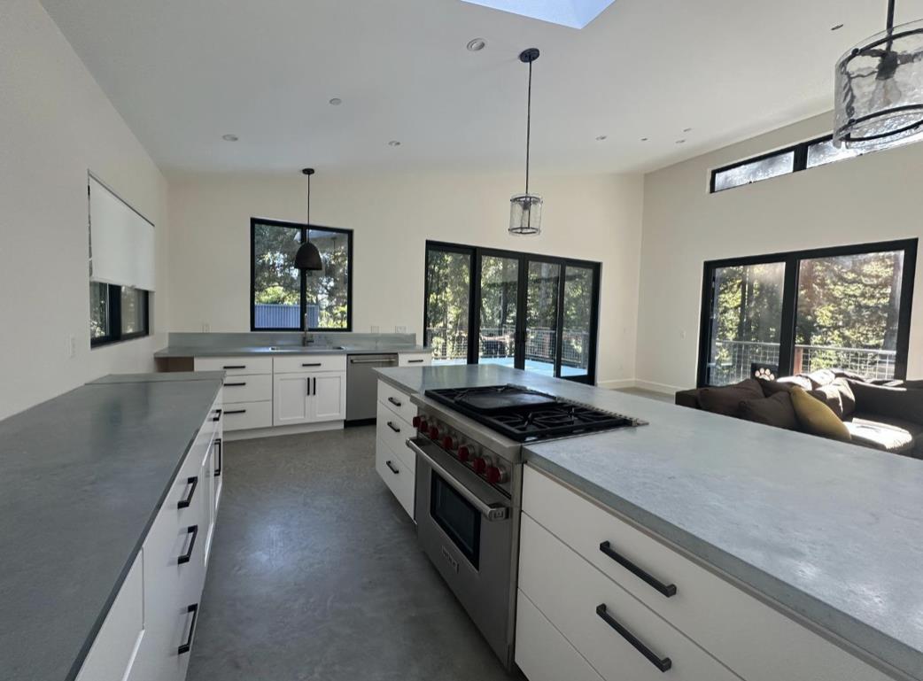 545 Flume Road Aptos, CA 95003 - Photo 7 of 24