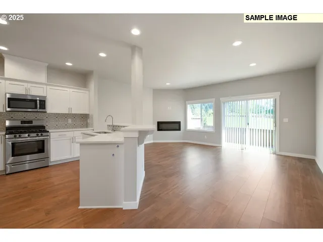 $424,960 | 2614 Waterlily Drive, Unit LOT 2, Eugene, OR 97403