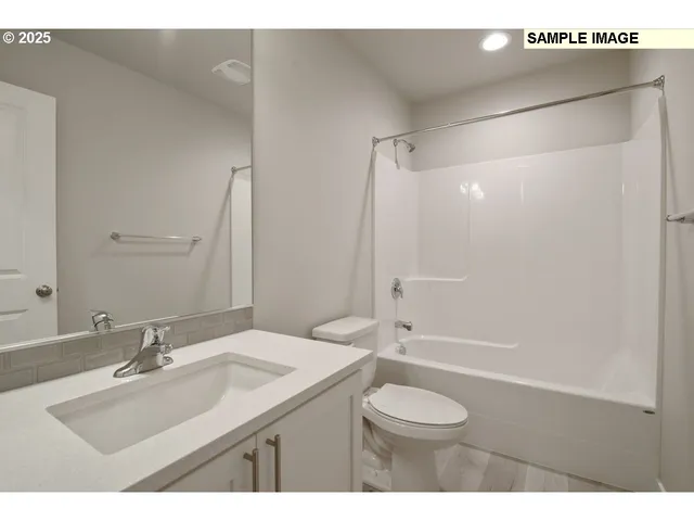 $424,960 | 2614 Waterlily Drive, Unit LOT 2, Eugene, OR 97403