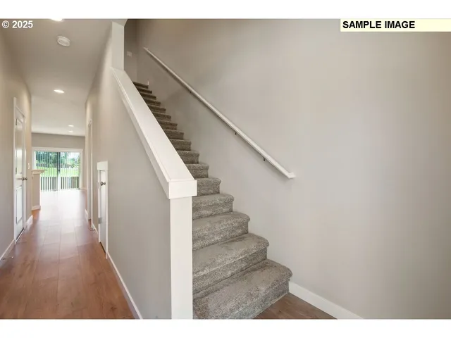 $424,960 | 2614 Waterlily Drive, Unit LOT 2, Eugene, OR 97403