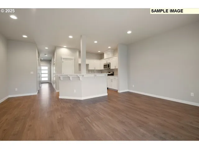 $424,960 | 2614 Waterlily Drive, Unit LOT 2, Eugene, OR 97403