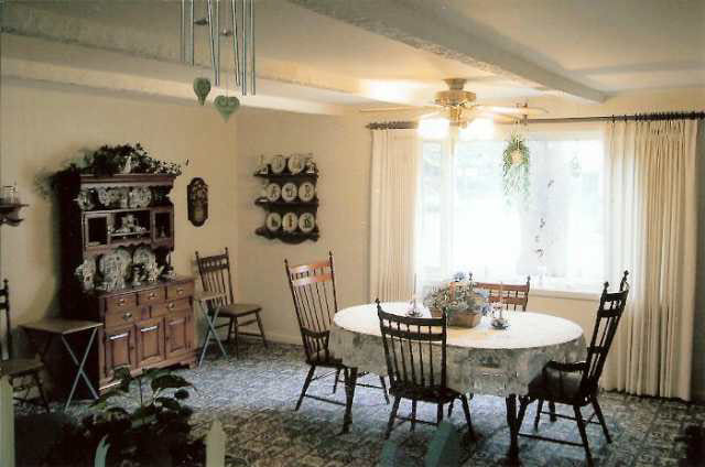 1512 Audubon Road Vincennes, IN 47591 - Photo 4 of 9 Gallery Image 4