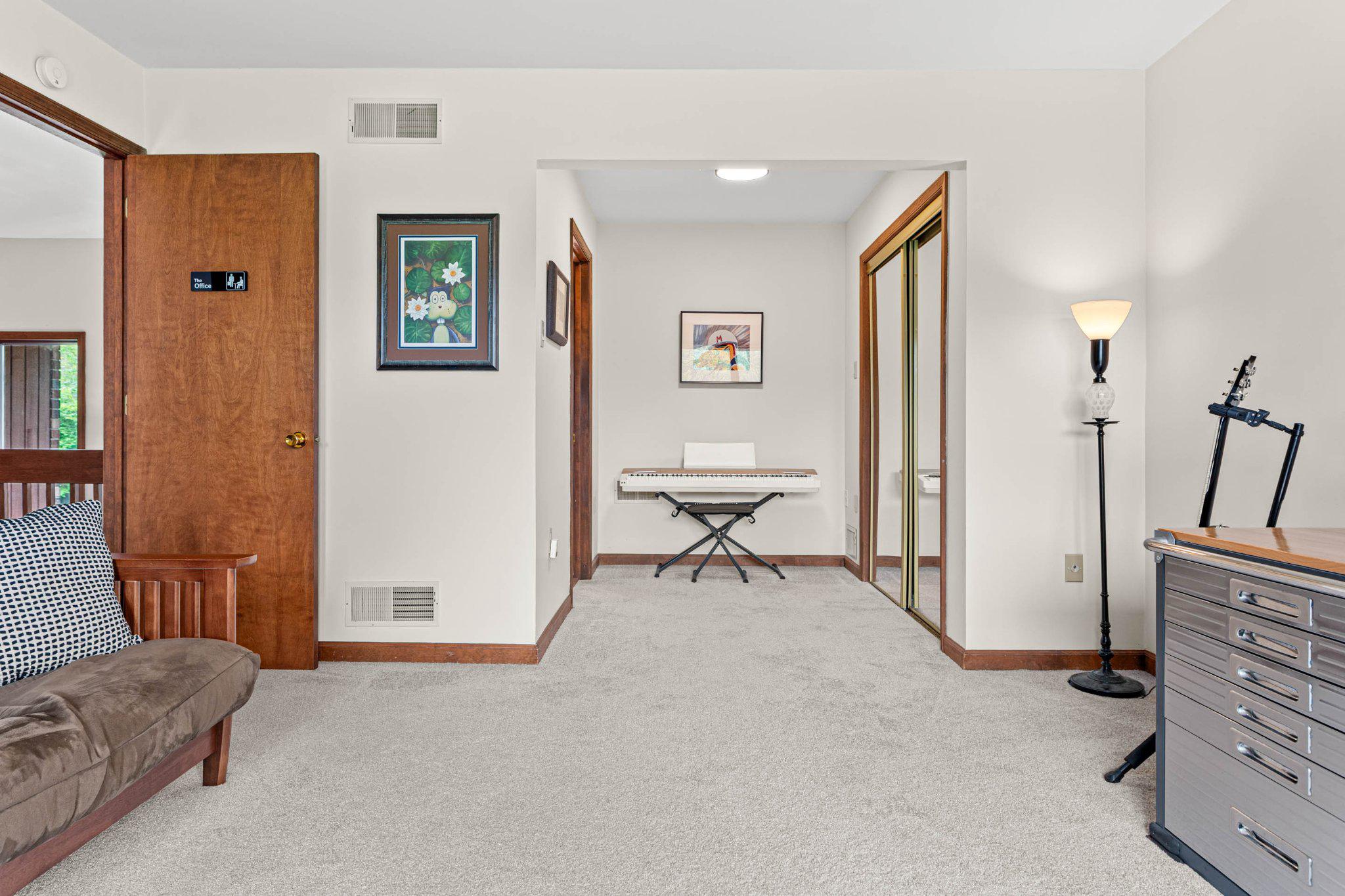 703 Ridge Road Pottstown, PA 19465 - Photo 39 of 68 3rd bedroom with en suite bath