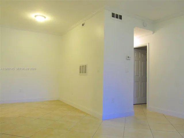 $1,750 | 1731 Northwest 96th Terrace, Unit 2J, Pembroke Pines, FL 33024