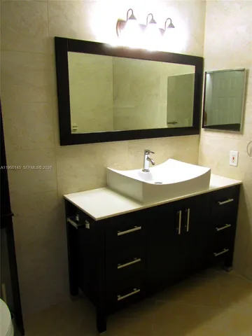 $1,750 | 1731 Northwest 96th Terrace, Unit 2J, Pembroke Pines, FL 33024