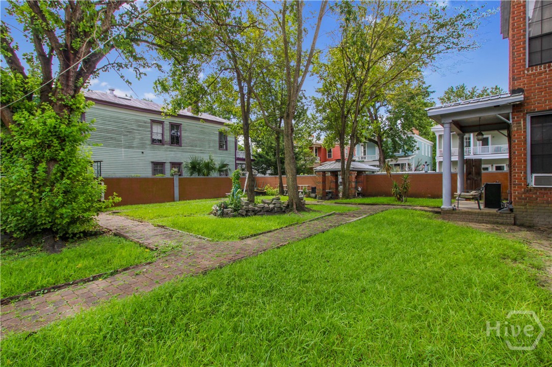 234 West 31st Street Savannah, GA 31401 - Photo 6 of 9