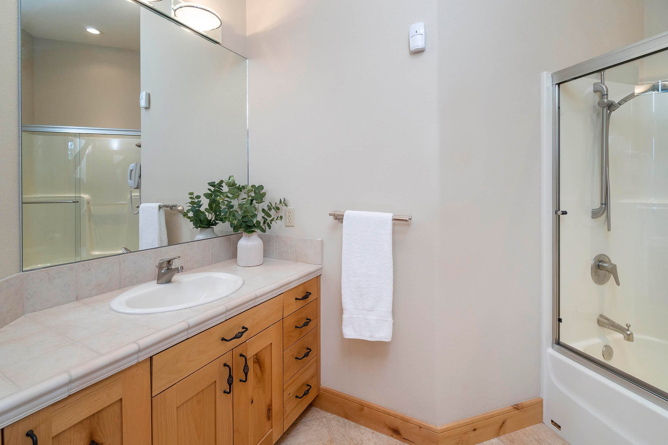 56946 River Road Sunriver, OR 97707 - Photo 22 of 44 022