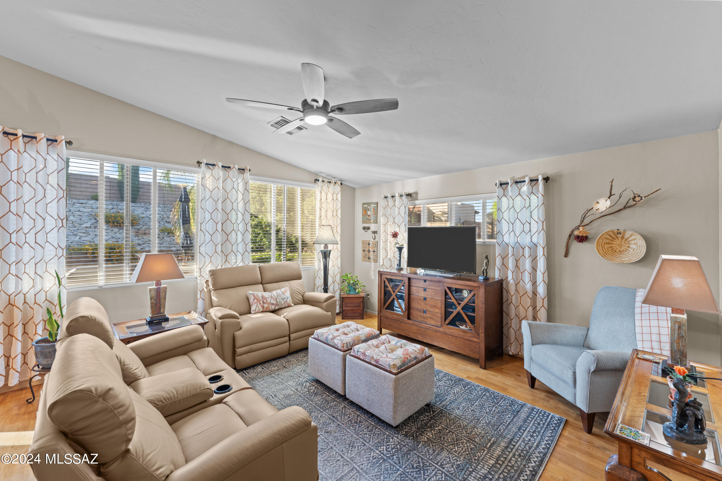284 West Plateau Road Tucson, AZ 85737 - Photo 20 of 50 DSC01944