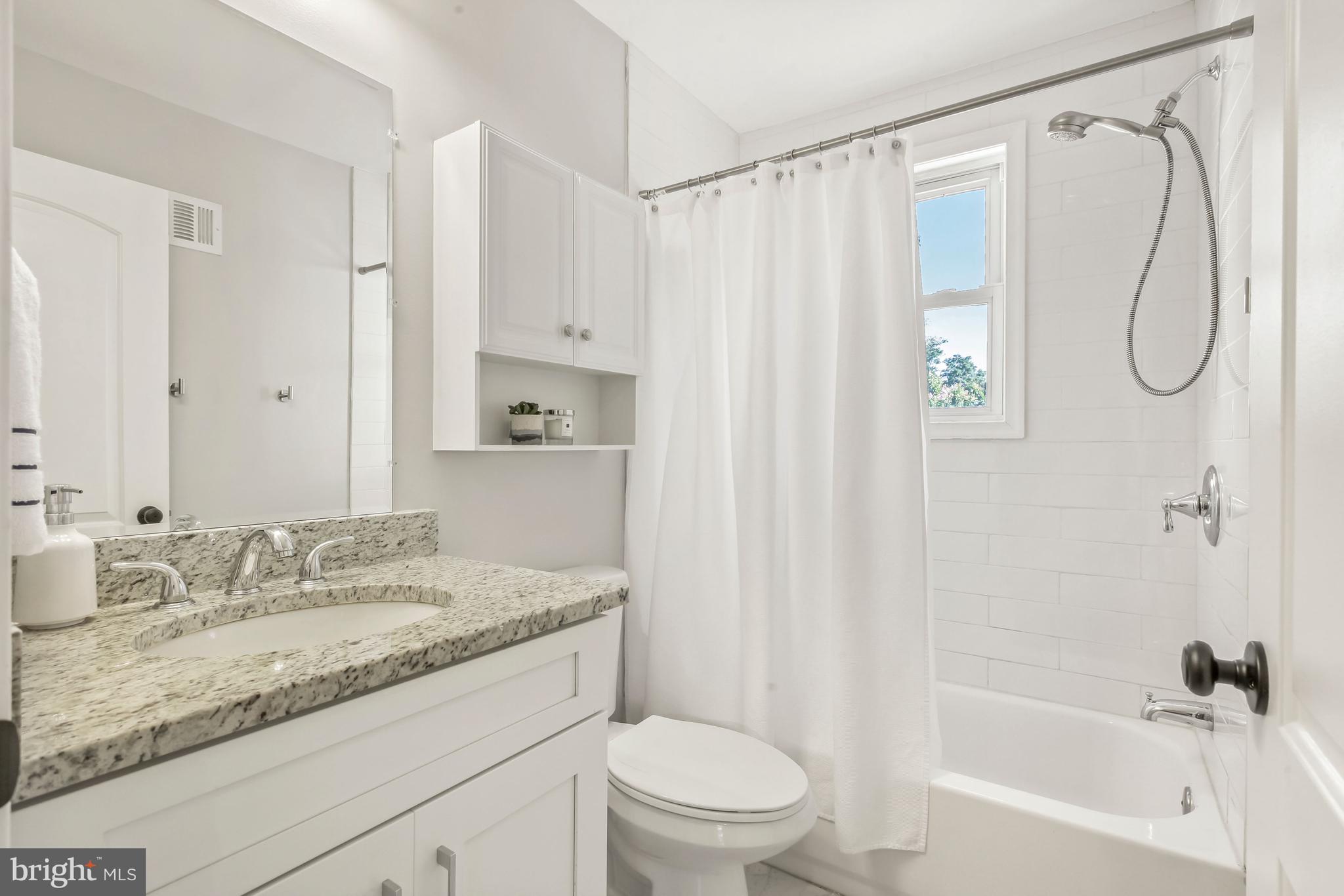 3220 Fayette Road Kensington, MD 20895 - Photo 16 of 36 Main Level Full bath
