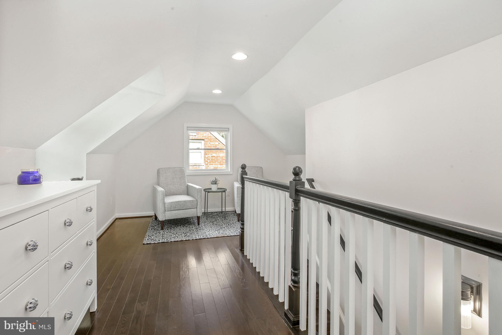 3220 Fayette Road Kensington, MD 20895 - Photo 10 of 36 Siting Area