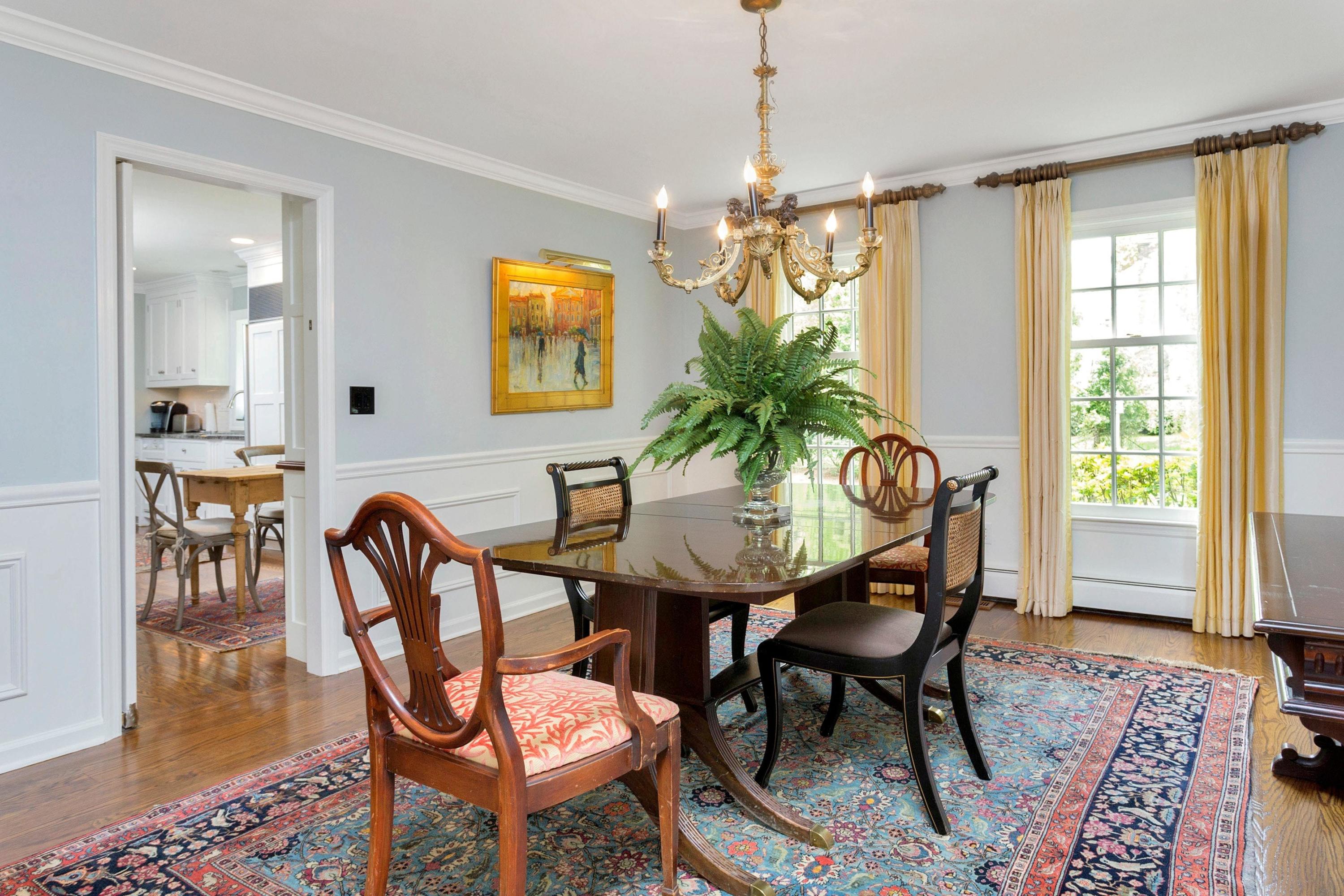 350 Middlesex Road Darien, CT 06820 - Photo 8 of 23 a view of a dining room with furniture and window