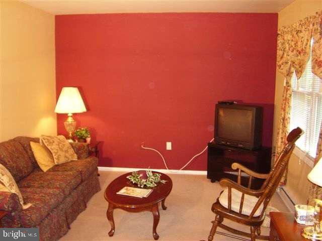 337 West Ridge Street Carlisle, PA 17013 - Photo 3 of 17 Gallery Image 3