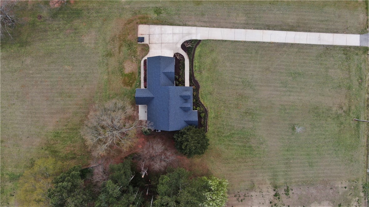 402 Milwee Creek Road Pendleton, SC 29670 - Photo 2 of 14