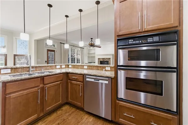 $3,400 | 6421 Crown Forest Court, Mableton, GA 30126