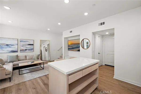 $779,995 | 12156 Starling Lane, Whittier, CA 90602