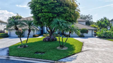 $400,000 | 11538 Briarwood Circle, Unit 4, Boynton Beach, FL 33437