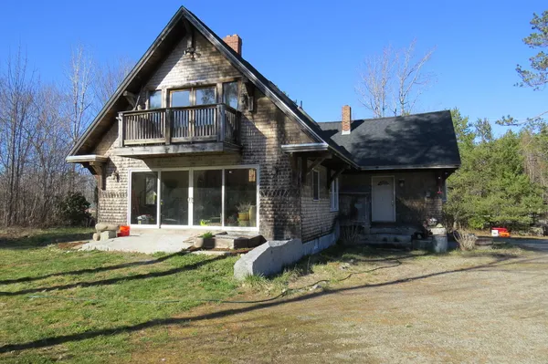 $315,000 | 1360 Bangor Road, Ellsworth, ME 04605