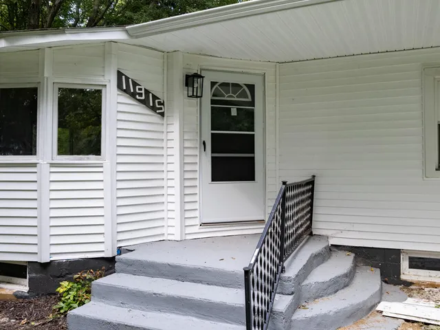 $215,000 | 11915 East L Avenue, Galesburg, MI 49053