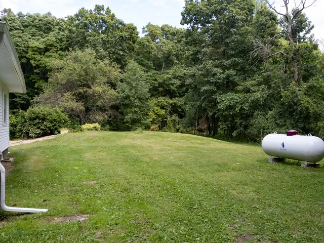 $215,000 | 11915 East L Avenue, Galesburg, MI 49053