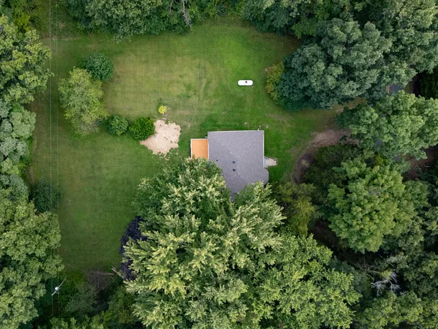 $215,000 | 11915 East L Avenue, Galesburg, MI 49053