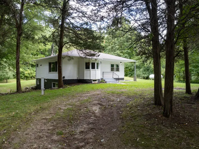 $215,000 | 11915 East L Avenue, Galesburg, MI 49053