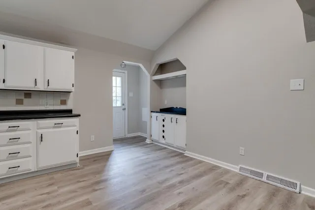 $215,000 | 11915 East L Avenue, Galesburg, MI 49053