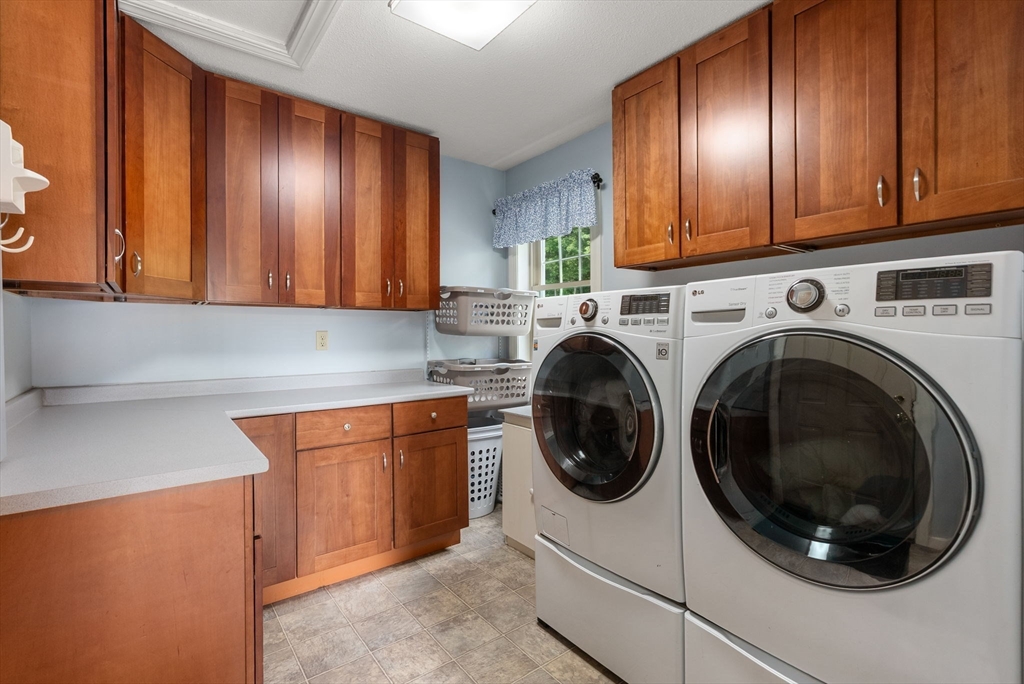 181 Moulton Hill Road Monson, MA 01057 - Photo 10 of 41