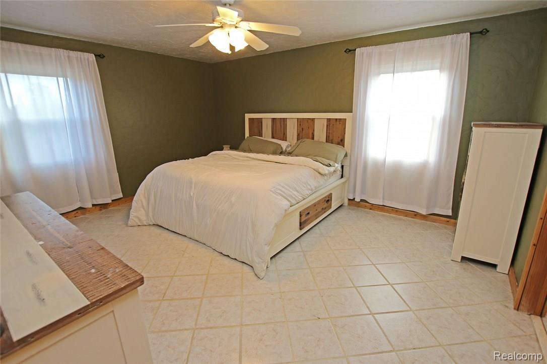 3818 Mels Road Metamora, MI 48455 - Photo 38 of 53 38) Master Suite.jpg