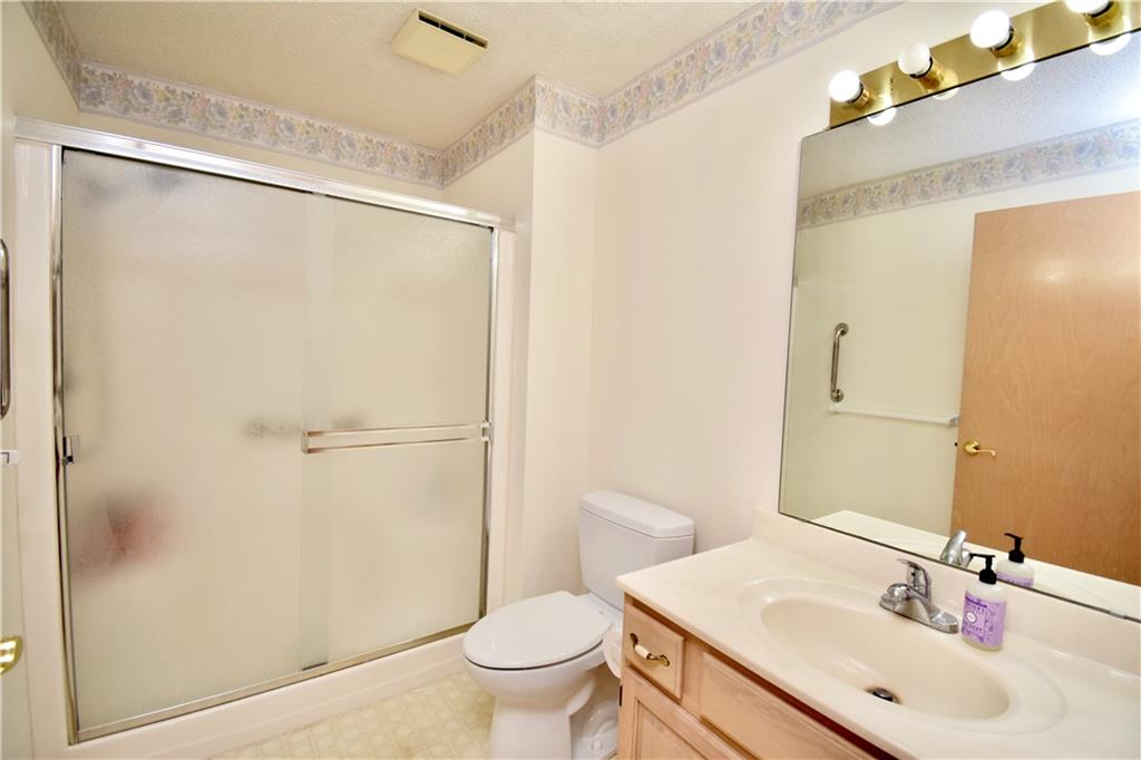 17800 Bolger Road, Unit 101 Independence, MO 64055 - Photo 26 of 38