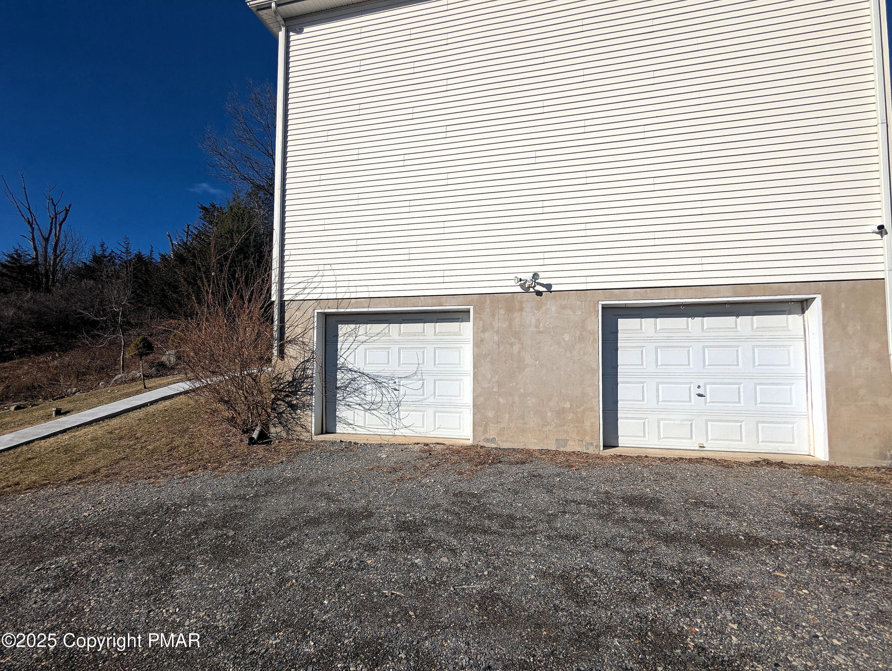1603 Rachel Road Stroudsburg, PA 18360 - Photo 28 of 33 a view of an empty room with a garage