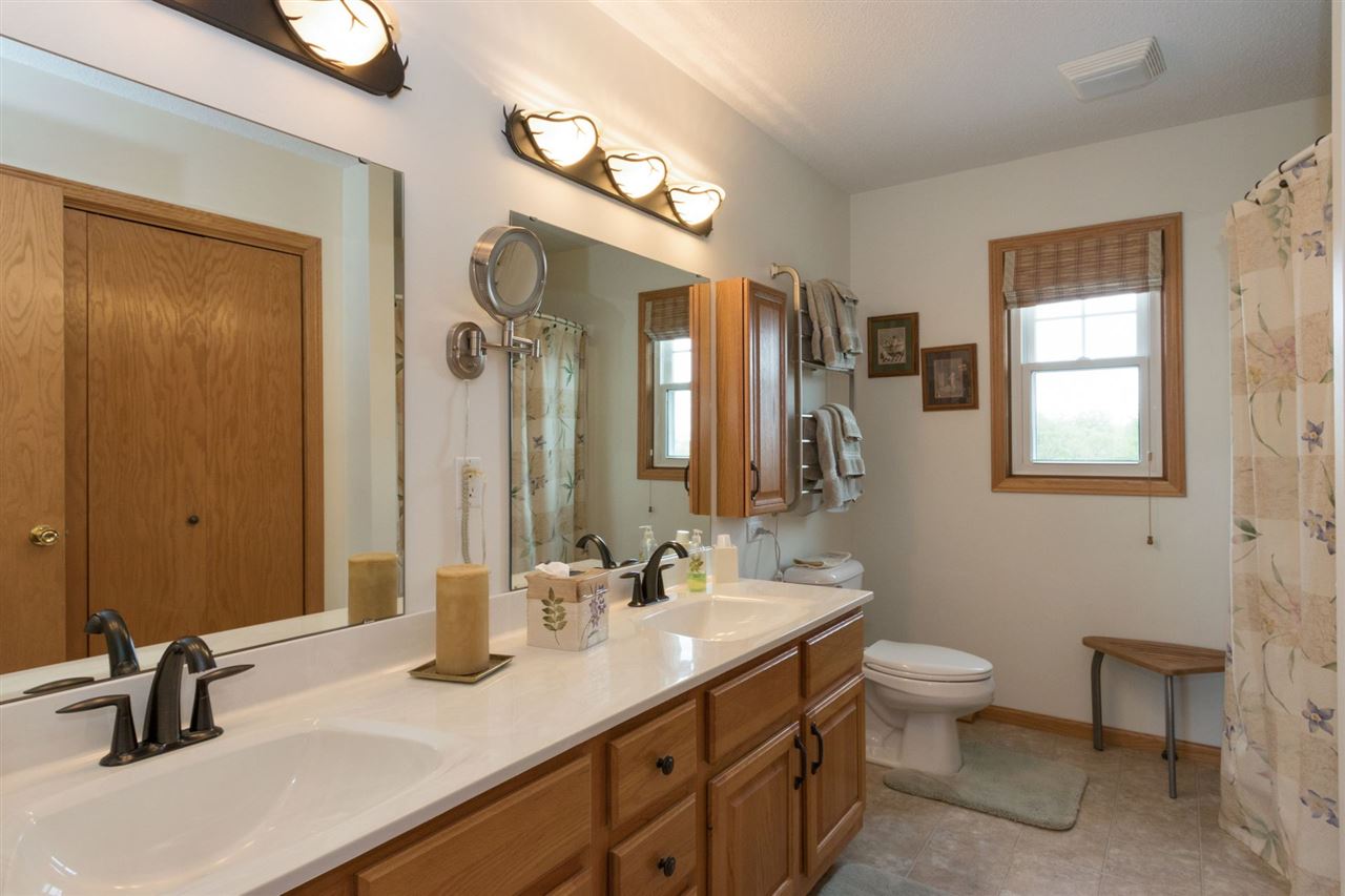4359 Cosgrove Road Southwest Oxford, IA 52322 - Photo 25 of 38 Gallery Image 25