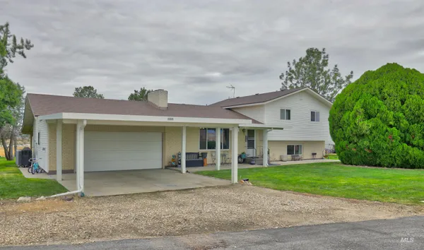 $569,900 | 15925 South Curtis Road, Kuna, ID 83634