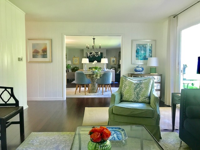 409 Bridle Lane Wheaton, IL 60187 - Photo 3 of 14