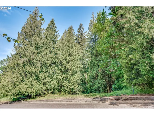 $180,000 | Southeast Duke Street, Portland, OR 97236