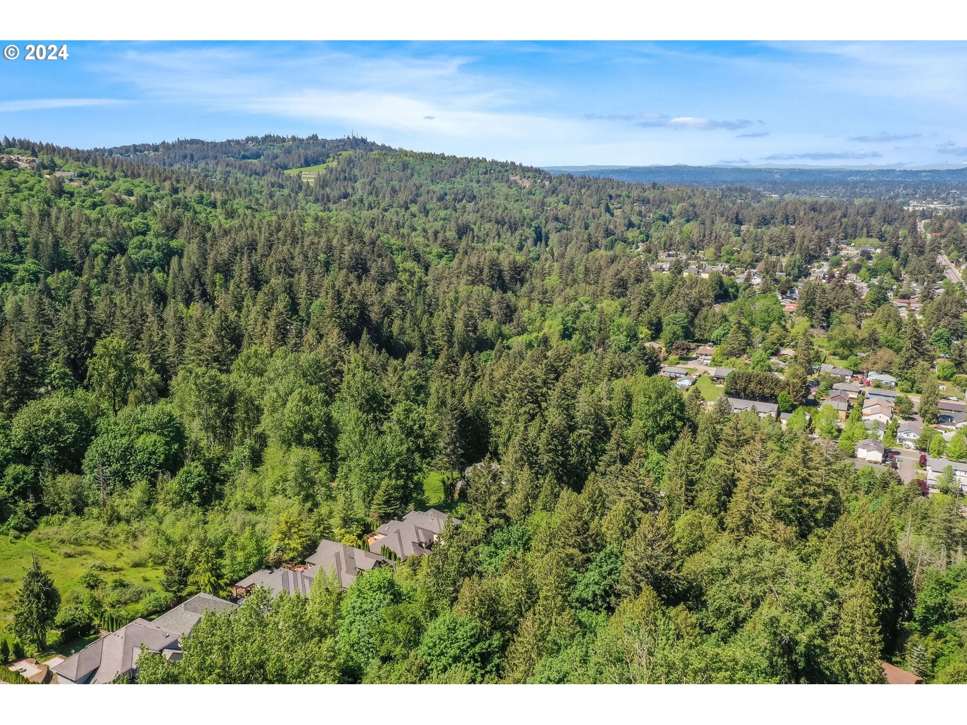 Southeast Duke Street Portland, OR 97236 - Photo 12 of 30