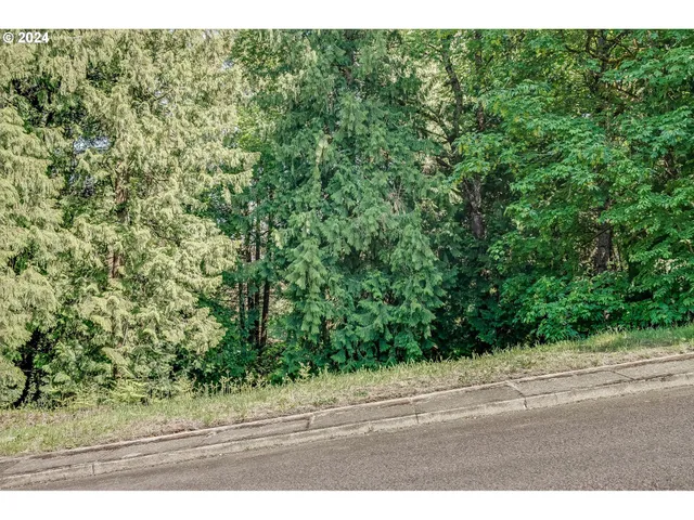 $180,000 | Southeast Duke Street, Portland, OR 97236