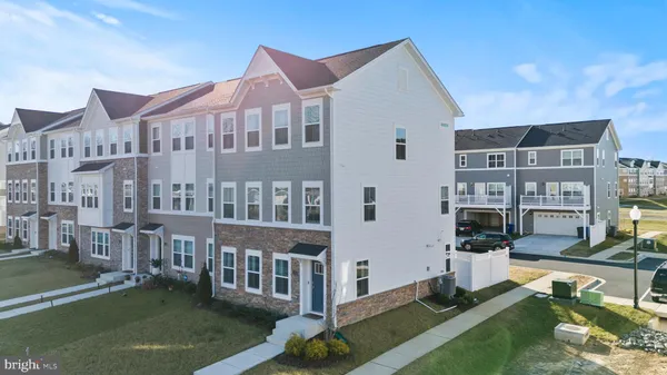 $427,000 | 11175 Conway Place, White Plains, MD 20695