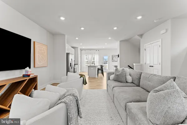 $427,000 | 11175 Conway Place, White Plains, MD 20695