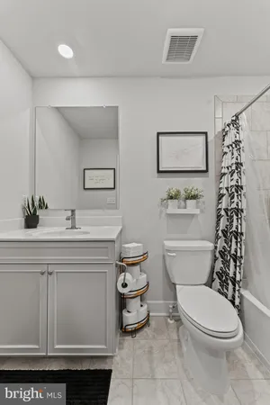 $427,000 | 11175 Conway Place, White Plains, MD 20695