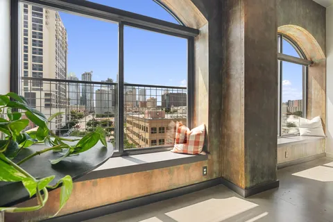 $539,000 | 507 Sabine Street, Unit 605, Austin, TX 78701
