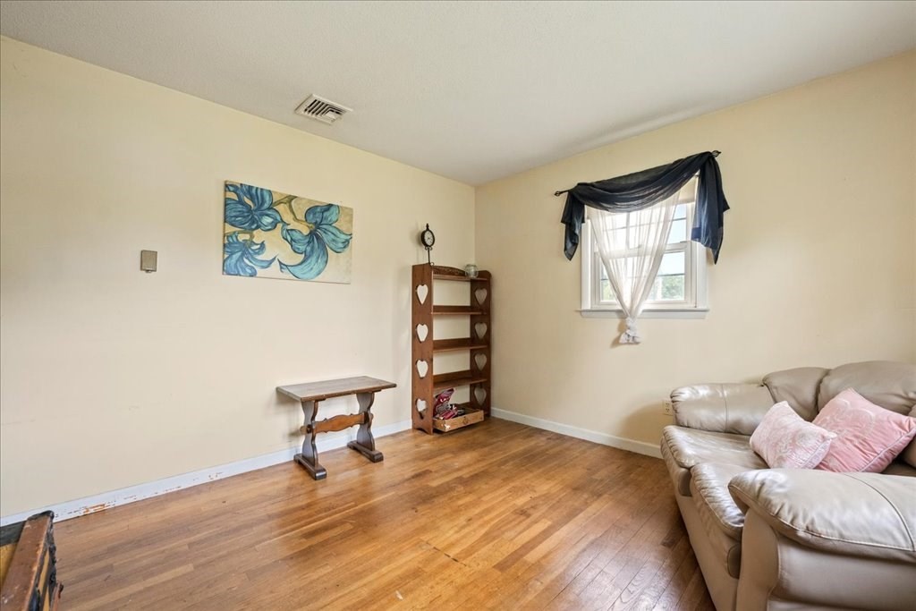 140 Paulding Road Ludlow, MA 01056 - Photo 16 of 32 Gallery Image 16