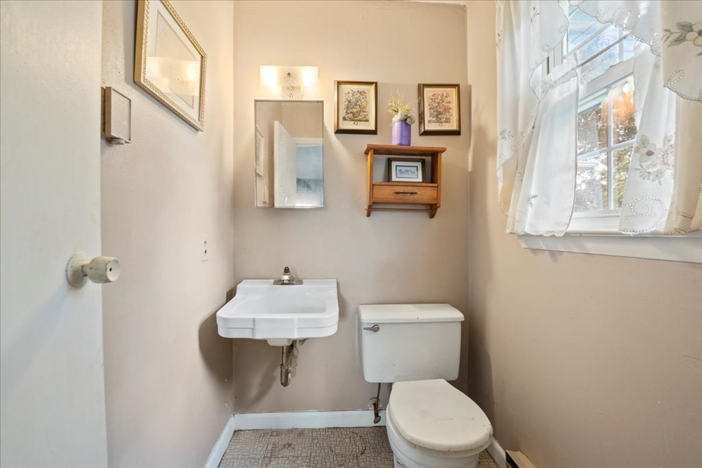 140 Paulding Road Ludlow, MA 01056 - Photo 19 of 32 Gallery Image 19