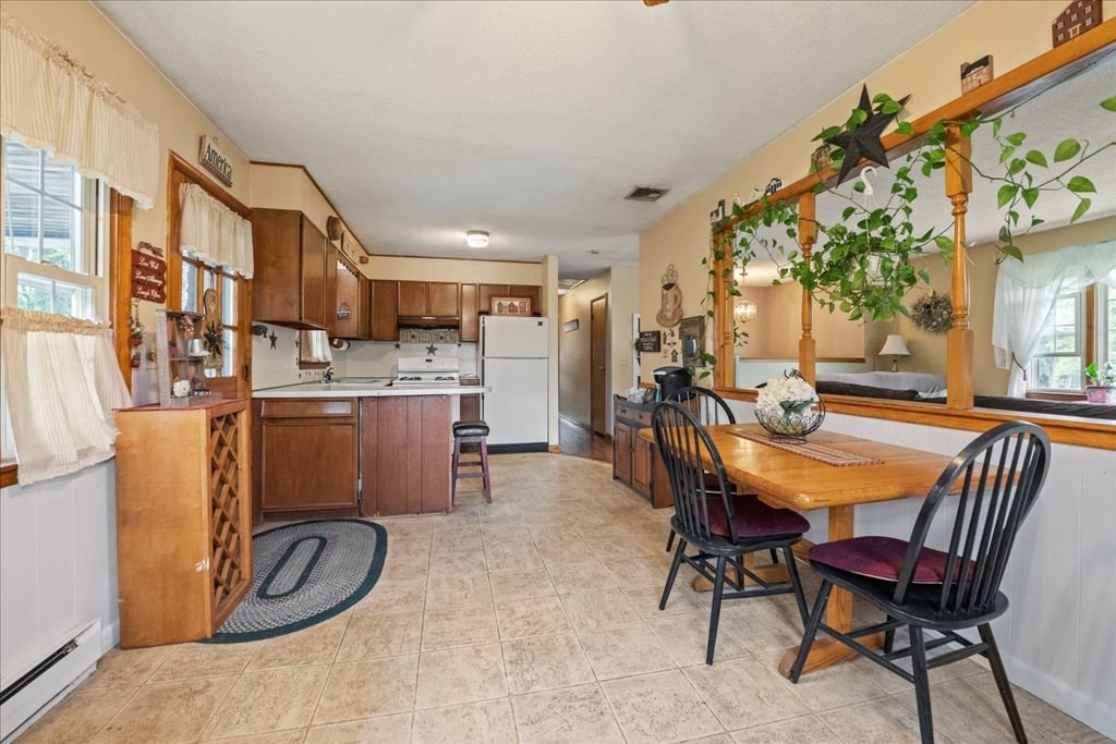 140 Paulding Road Ludlow, MA 01056 - Photo 9 of 32 Gallery Image 9