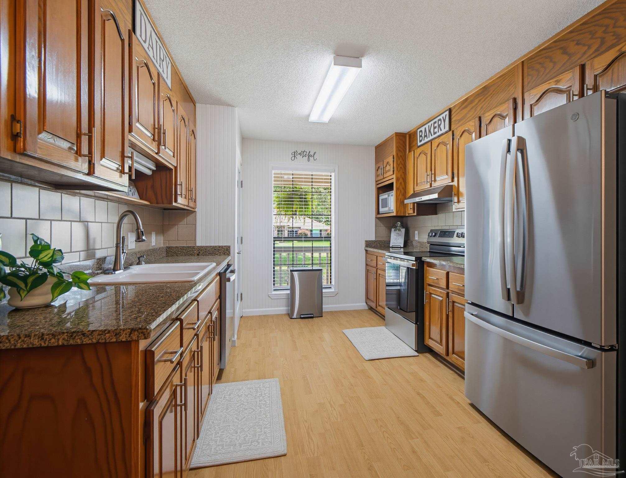 5729 Verna Way Milton, FL 32570 - Photo 16 of 41
