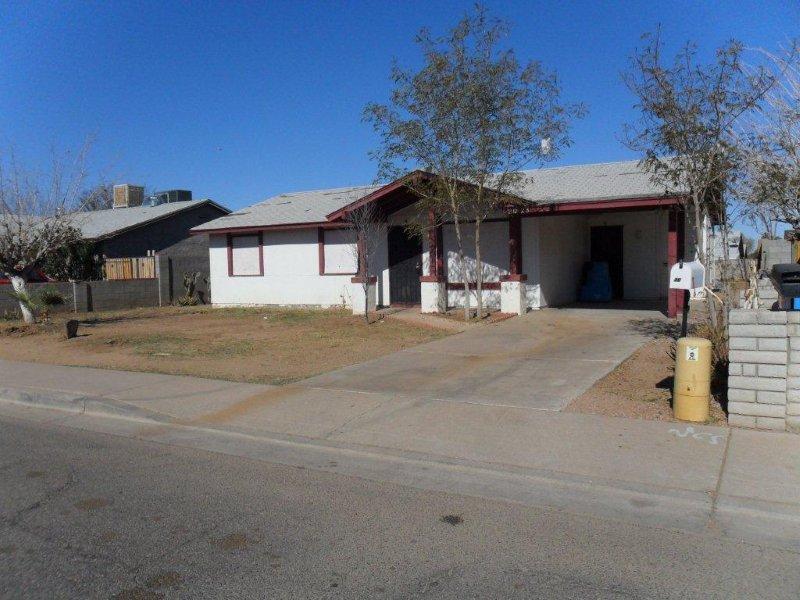 2028 West Roeser Road Phoenix, AZ 85041 - Photo 1 of 10 Front View