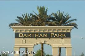6963 Roundleaf Drive Jacksonville, FL 32258 - Photo 15 of 16 a sign that is on a pole
