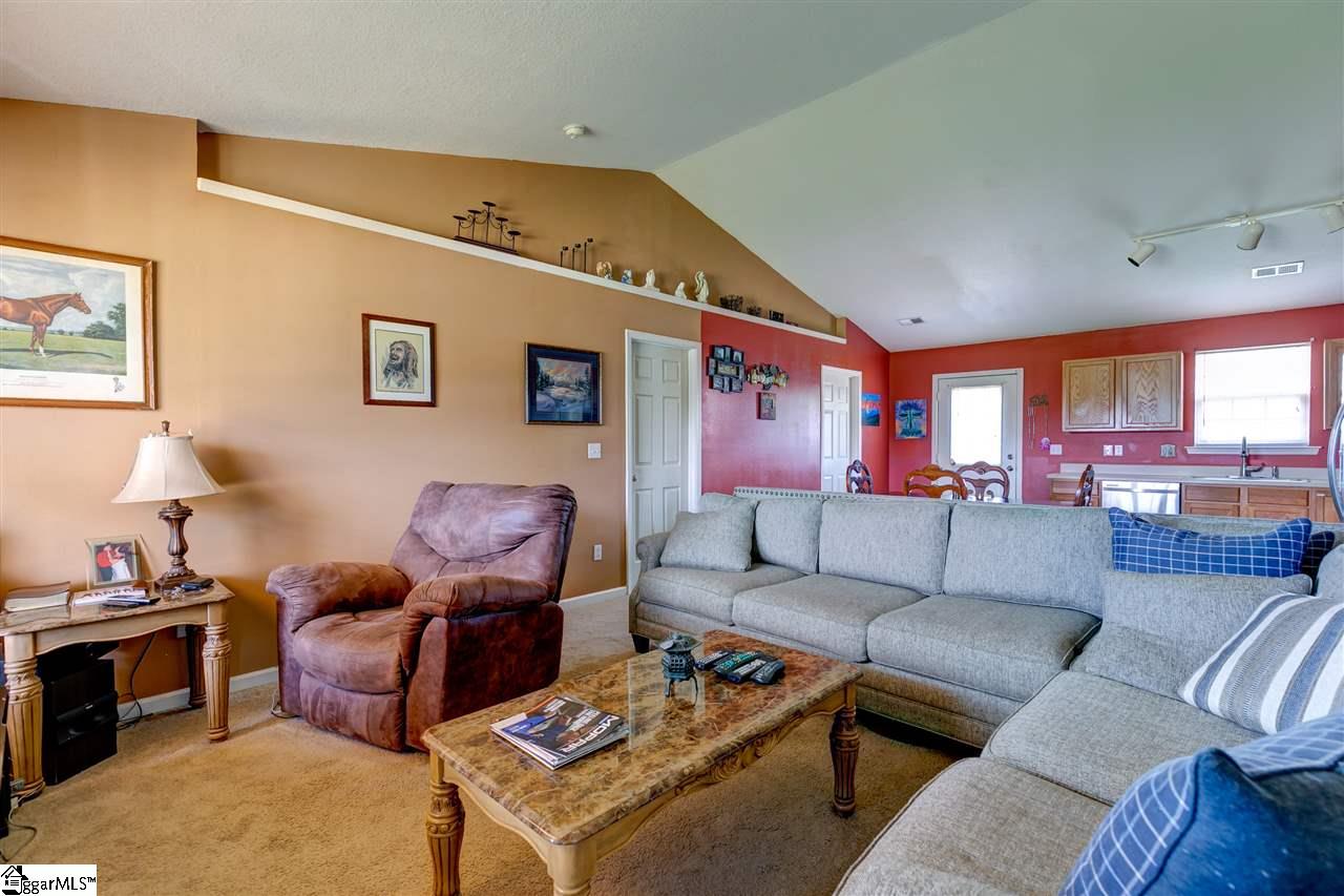 426 Rudd Road Piedmont, SC 29673 - Photo 13 of 26 Gallery Image 13