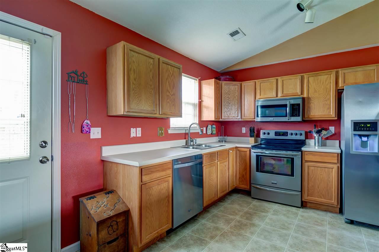 426 Rudd Road Piedmont, SC 29673 - Photo 8 of 26 Gallery Image 8