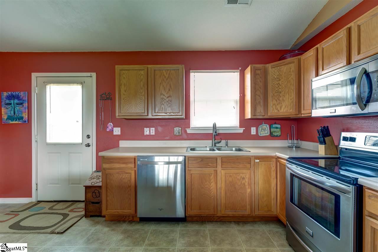 426 Rudd Road Piedmont, SC 29673 - Photo 10 of 26 Gallery Image 10
